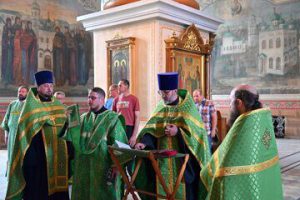 Выпускной акт в Вятском Духовном училище