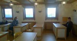 Со студентами второго курса заочного отделения ВДУ встретился духовник Училища схииеромонах Селафиил (Шадрин)