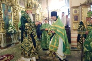 Епархиальные награды сотрудникам ВДУ